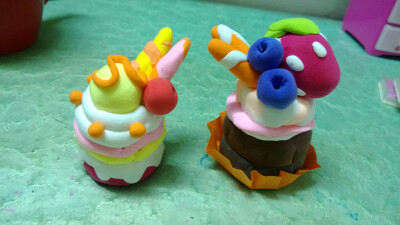 two cup cake