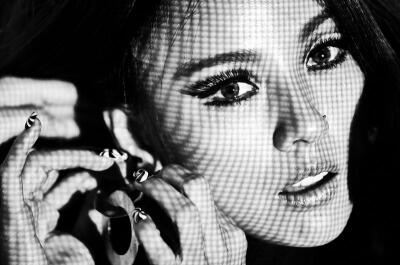 新五辑《monochrome》