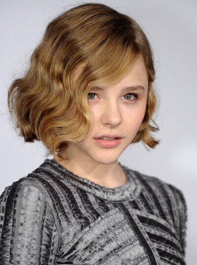 科洛·莫瑞兹 Chloë Moretz《海扁王》超杀女。