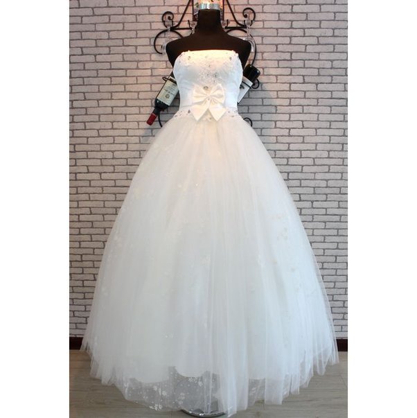 wedding dress