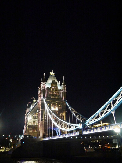 Tower Bridge, London