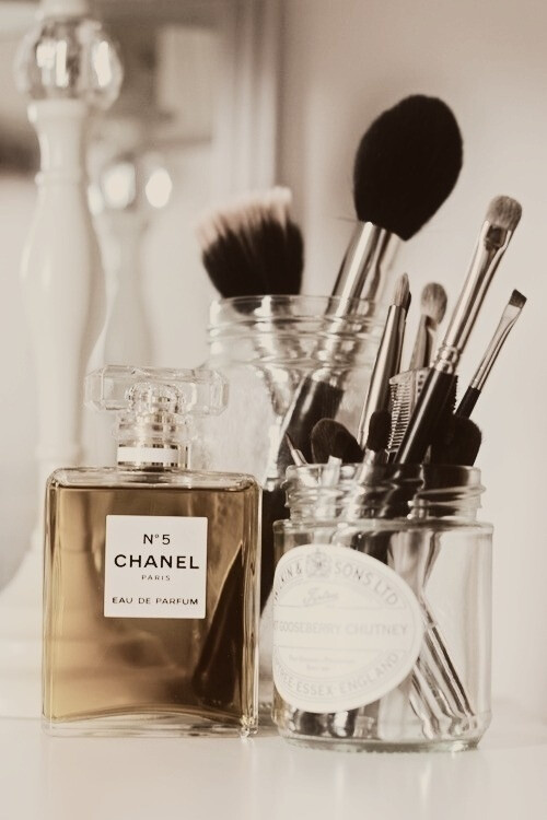 Chanel。我的美丽的梦。ChanelNo.5