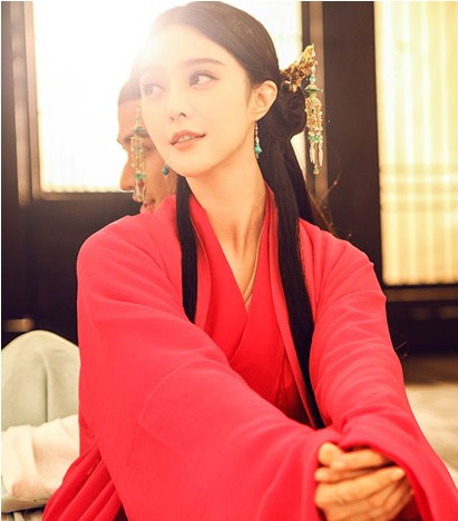 冰冰姐实在美艳不可方物。。。。。一颦一笑… - 高清图片，堆糖，美图壁纸兴趣社区