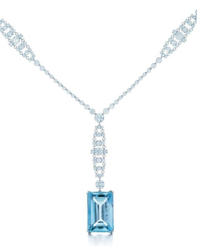 Necklace with an emerald-cut aquamarine, diamonds and platinum. From The Great Gatsby collection by Tiffany &amp; Co., inspired by Baz Luhrmann’s film in collaboration with Catherine Martin