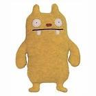 Jeero 是最懒惰的Uglydoll，他总喜欢吊在别人身上，他认为生命是如此无聊，需要有人来陪他。陪他的方式很简单，跟他一起在沙发上看看电视，吃吃零食就够了。偶尔他还会要求你带他去外面High 一下。