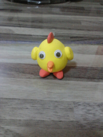 小鸡 才买粘土来做的