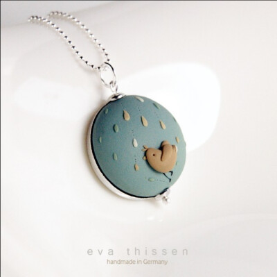 Hurrying back home（From Eva Thissen）——Sasy敬上