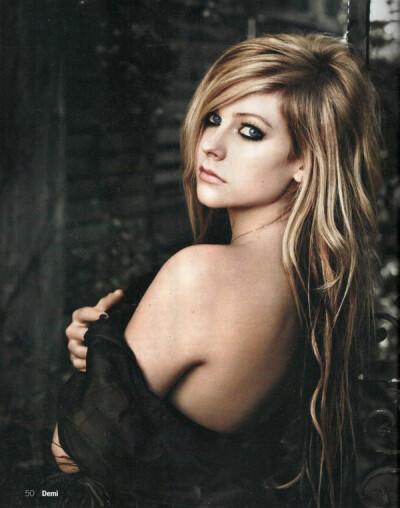 ❤. Avril