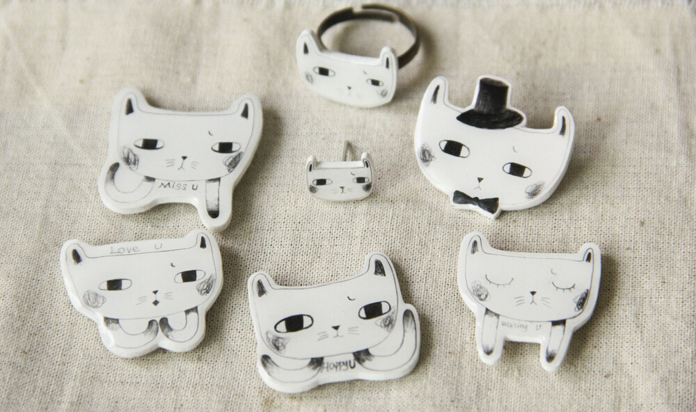 忧尼是一只兔子，都是兔子呢 。