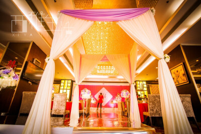 长沙西雅生活婚庆 西雅生活婚庆团队 又一力作，紫色主题 搭配小细节 抓住眼前的设计