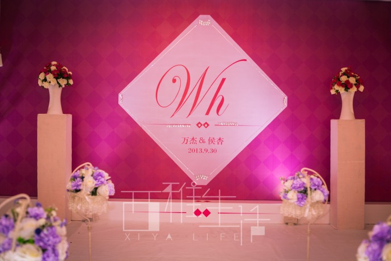 长沙西雅生活婚庆 西雅生活婚庆团队 又一力作，紫色主题 搭配小细节 抓住眼前的设计