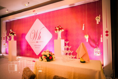 长沙西雅生活婚庆 西雅生活婚庆团队 又一力作，紫色主题 搭配小细节 抓住眼前的设计