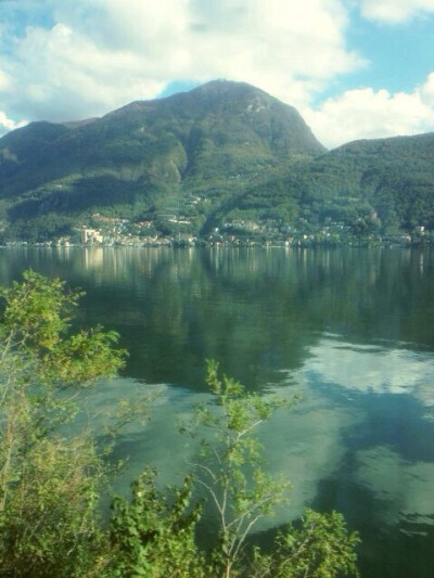 生活的惬意在这里。——瑞士Lugano