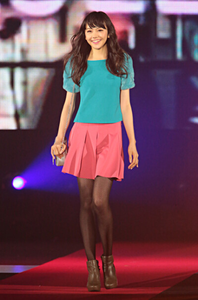 LUMINE（tokyo）----------GirlsAward 2013 AUTUMN/WINTER