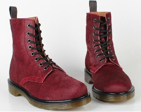 dr.martens1460黑色/红色 皮毛朋克Punk马丁靴 http://item.taobao.com/item.htm?id=21890227833