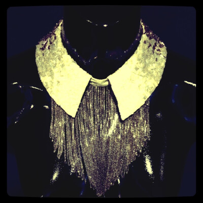 collar