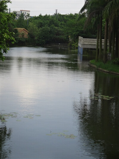 滴水岩