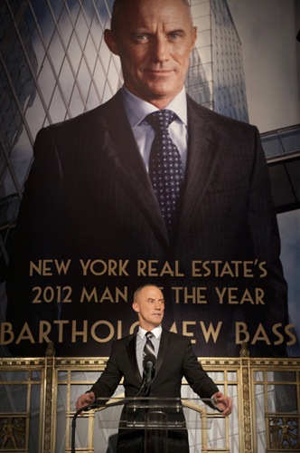 Bart Bass;Robert John Burke/罗伯特 约翰 伯克