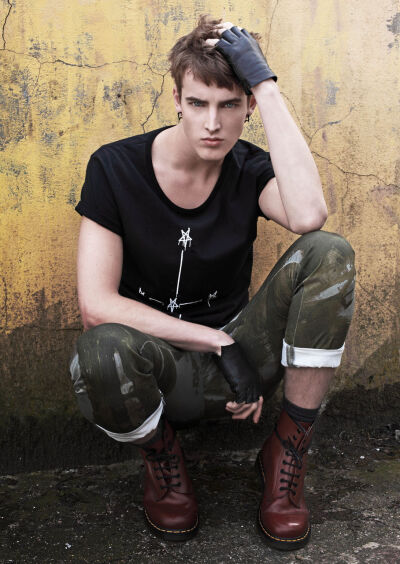 英国男模James Smith