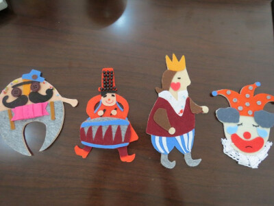 商人 士兵 国王 小丑