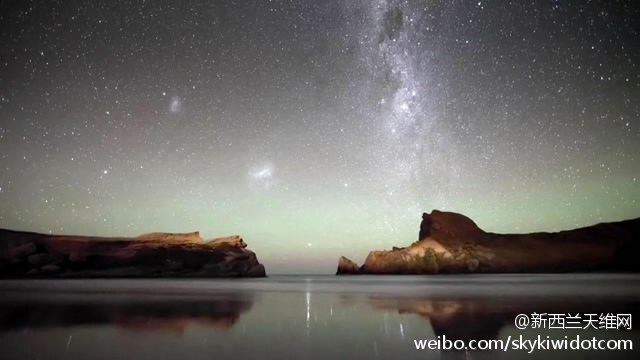 hanging in the sky [爱你] milky way over Sugarloaf Communications Tower at Port Hills, Canterbury, New Zealand