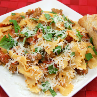 Farfalle Pasta with Sausage, Tomatoes, and Cream