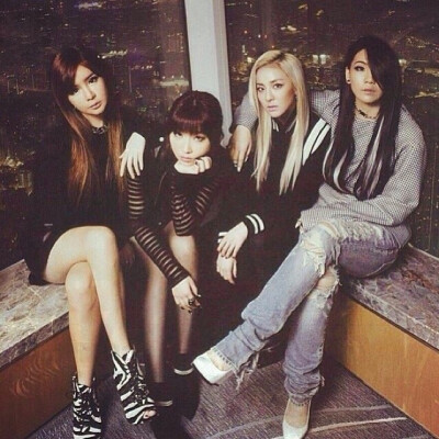 2ne1