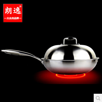 锅的质量非常好，完全不会粘锅。正真的无烟锅哦链接：http://detail.tmall.com/item.htm?id=19374623997&amp;ali_trackid=2:mm_34020949_0_0,0:1387520559_6k5_1060547071&amp;clk1=b704a2407c5b73f27f2067598874caa…