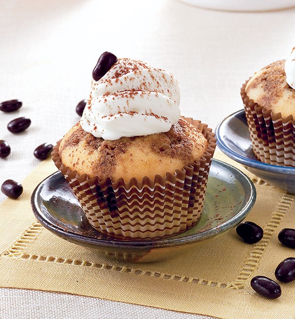 提拉米苏风味杯子蛋糕|Tiramisu Cupcake 做成杯子蛋糕的提拉米苏~ http://item.taobao.com/item.htm?spm=686.1000925.1000774.37.SOgxxs&amp;id=36873136093