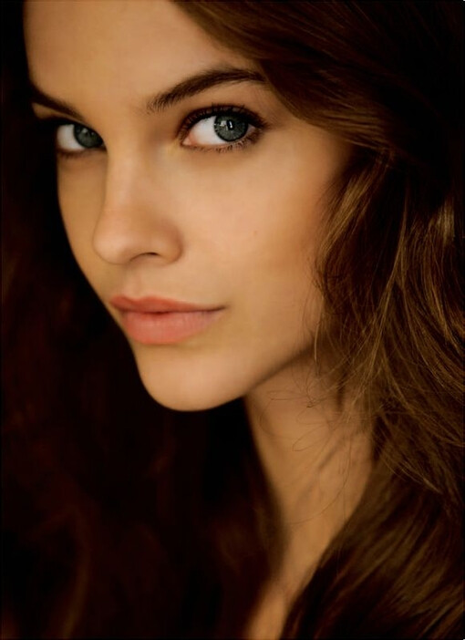 芭芭拉·帕尔文Barbara Palvin