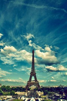  Eifel Tower