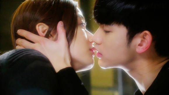 金秀賢－来自星星的你