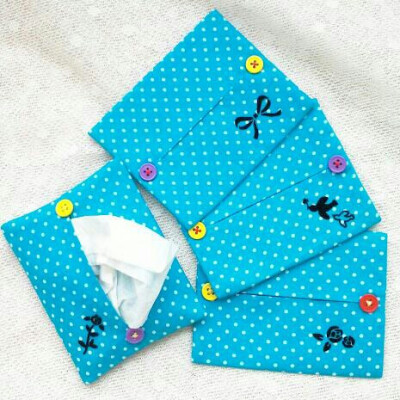 tissue cover 纸巾套 http://ninihandmade.blogspot.com/2012/10/tissue-cover.html