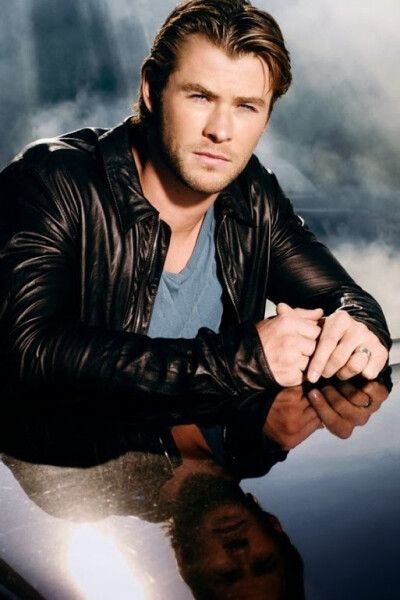 Chris Hemsworth