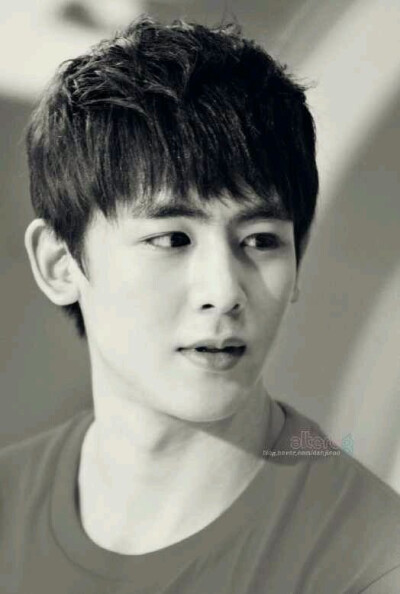 nichkhun