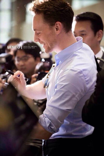 Tom Hiddleston