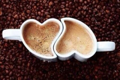 咖啡与杯