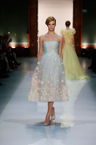 Georges Hobeika SS2014。乔治斯·荷拜卡2014春夏高级定制。