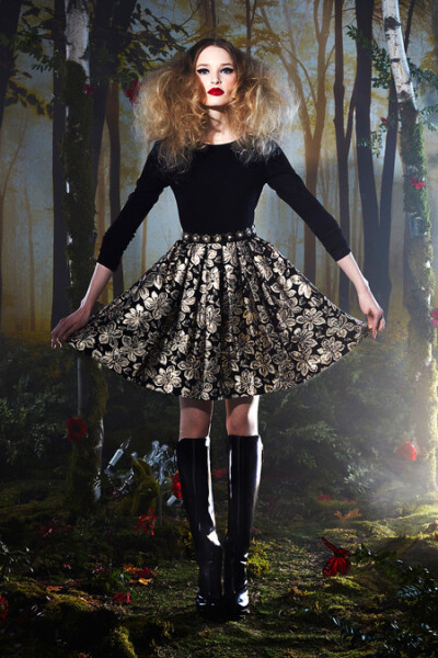 FALL 2014 READY-TO-WEAR Alice + Olivia http://www.style.com/