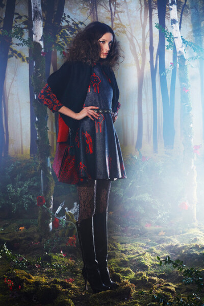 FALL 2014 READY-TO-WEAR Alice + Olivia http://www.style.com/