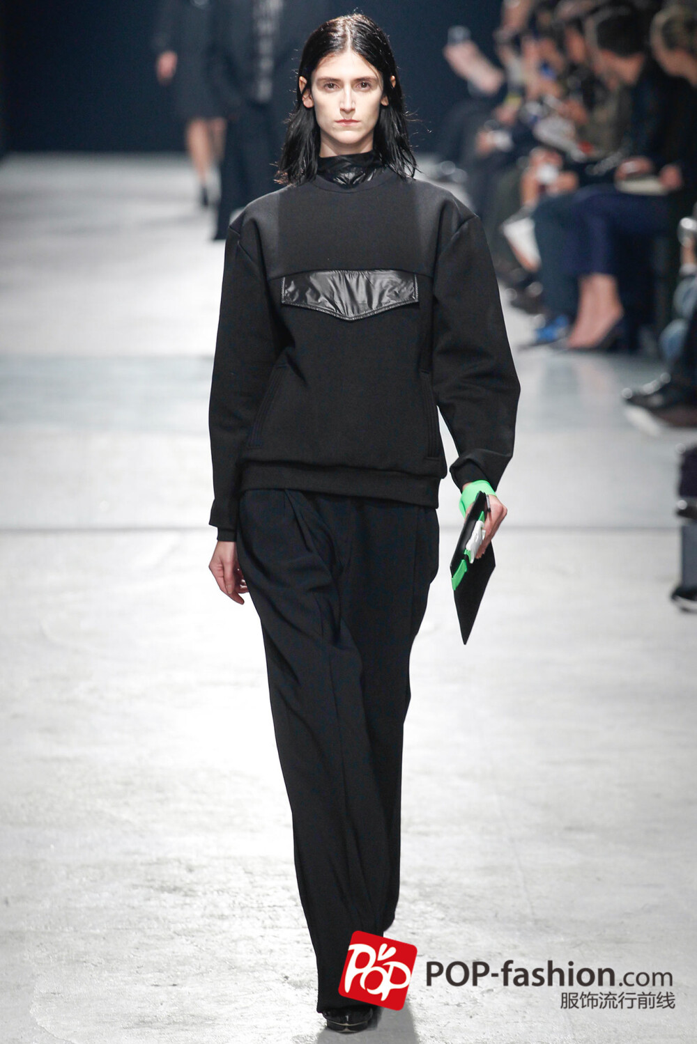 《Christopher Kane》2014秋冬伦敦时装周-发布会现场报道