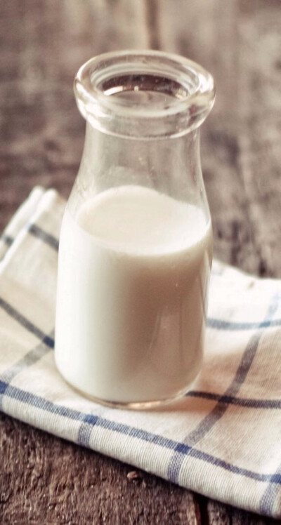 一杯牛奶的好心情。