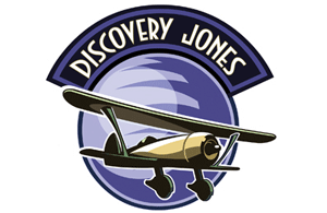 discovery jones探索协会为一个儿童野外探险计划，标识以地球和复古的飞机为设计元素，寓意野外探险