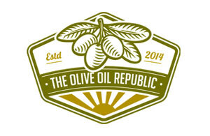 The Olive Oil Republic是一家生产橄榄油的公司，在这款logo当中运用了新鲜橄榄作为图形设计部分，与标志的主题较为相符。而整款logo采用绿色与黄色为表现色彩，并且在色彩的纯度与亮点上做了特别的搭配。