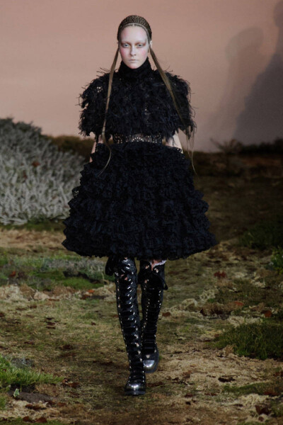 Alexander McQueen Fall2014