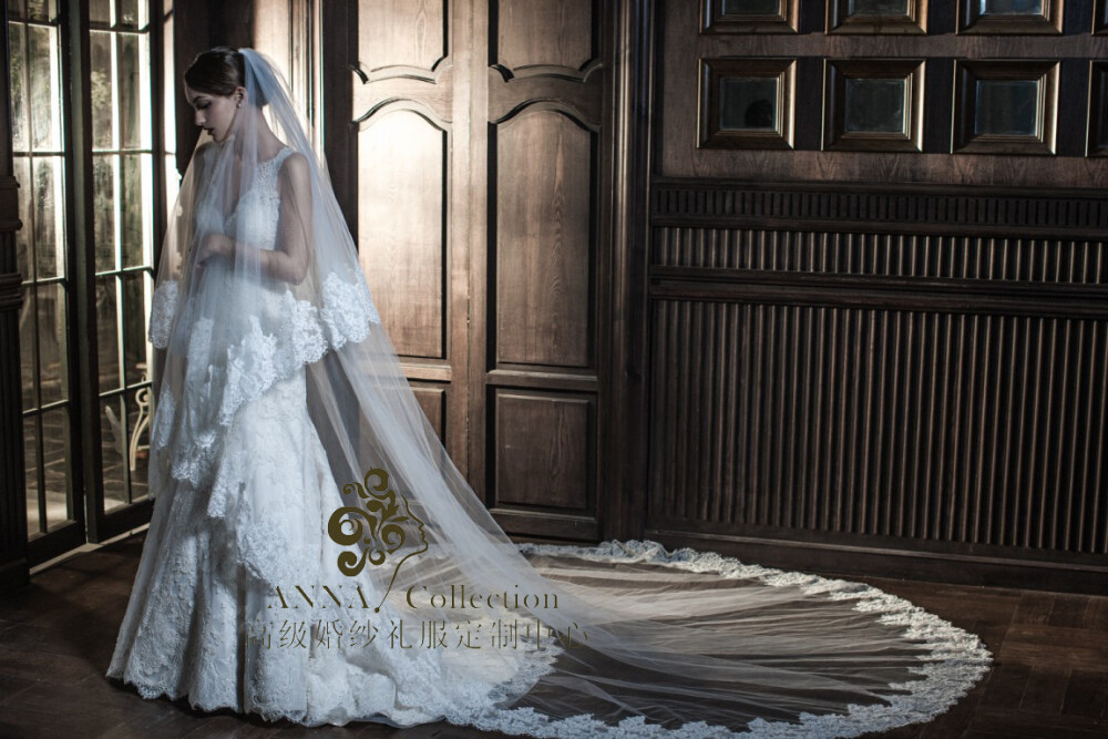  ANNA Collection2014 wedding dresses 最新活动：1、4000元套餐租赁：浪漫出门纱+奢华主纱+精美晚礼服+敬酒服2、新款到店夏季样衣特卖中99起售···（更多优惠电话咨询！） 联系人：Jane QQ:1712697835 联系方式：15821768735 营业时间：需提前预约，周一公休