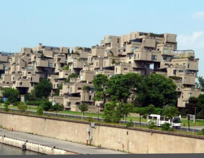 8. Habitat 67 (Montreal, Canada) 人居署67号 （加拿大 蒙特利尔）