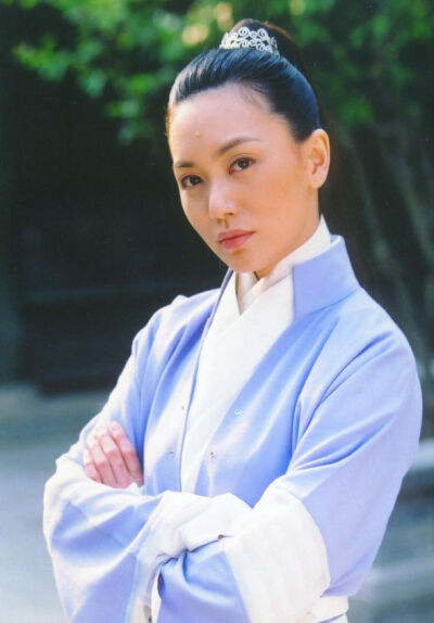 郭妃丽~《苏有朋版倚天屠龙记》中饰演殷素素。