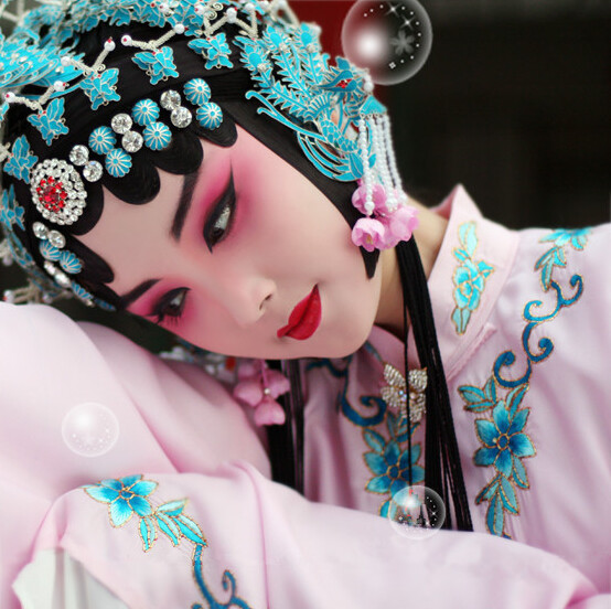 Beijing Opera。京剧。国剧。国粹。花旦。青衣。戏子。戏曲。妩媚。