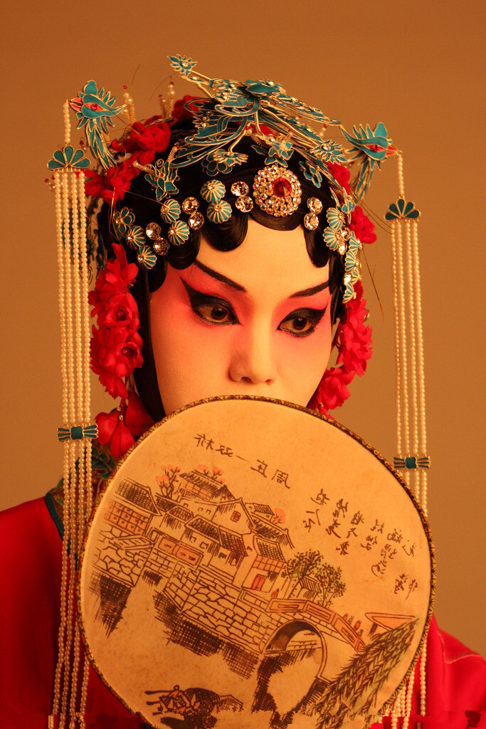 Beijing Opera。京剧。国剧。国粹。花旦。青衣。戏子。戏曲。妩媚。